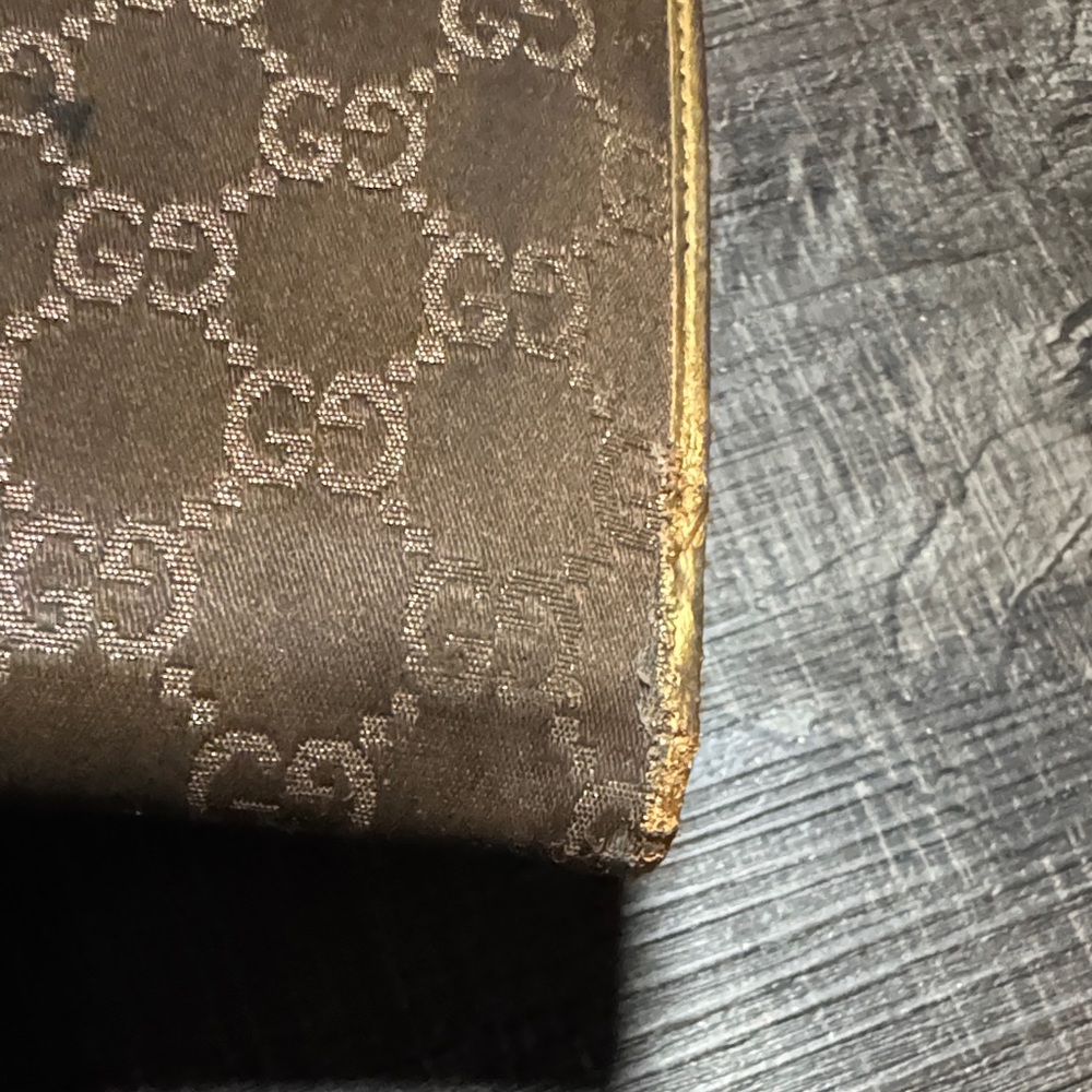 Gucci GG Canvas D-Ring Pattern Wallet - Picture 6 of 16
